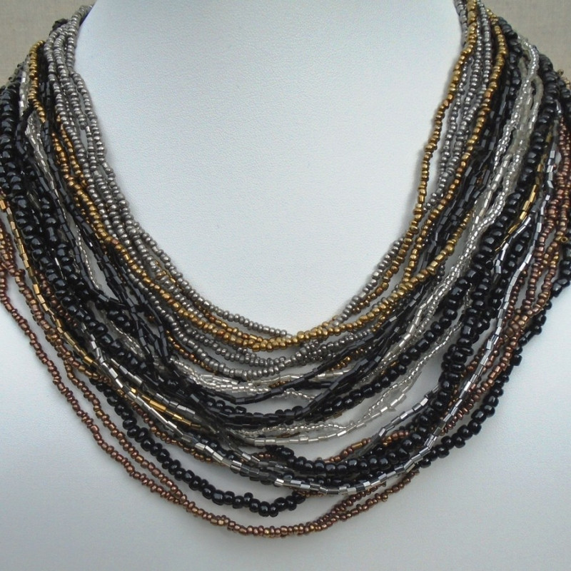 Collier multi-rangs noir, brun, doré