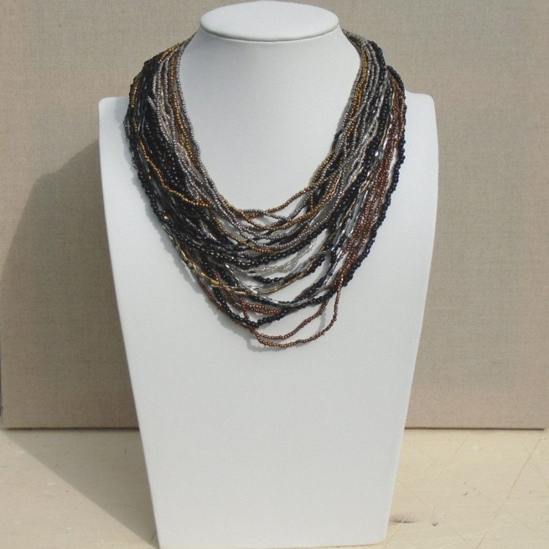 Collier multi-rangs noir, brun, doré