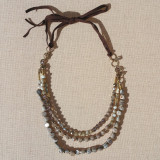 Collier 3 rangs tons beige et doré