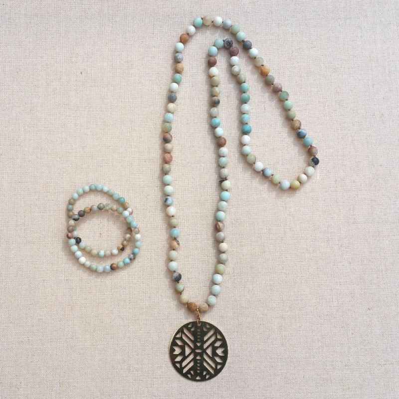 Bracelet perles tons bleu pâle