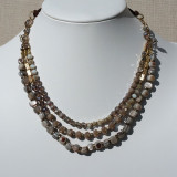 Collier 3 rangs tons beige et doré