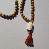 Collier Bouddha pompon marron