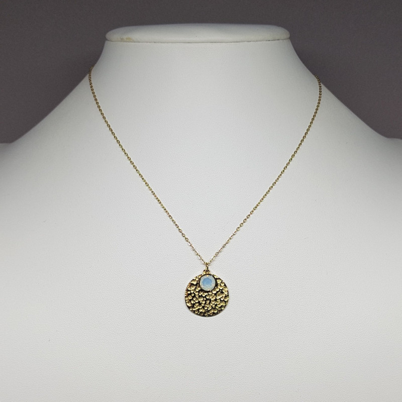 Collier médaille martelée et cristal Swarovski blanc