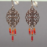 Boucles d'oreilles métal doré et perles orange
