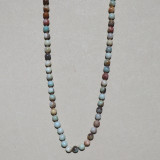 Collier perles tons bleu pâle