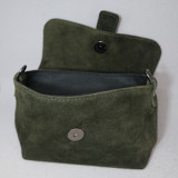Mini sac en daim, décor boucle, vert kaki