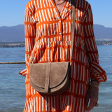 Sac bandoulière rigide taupe