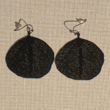 Fleur ronde noire