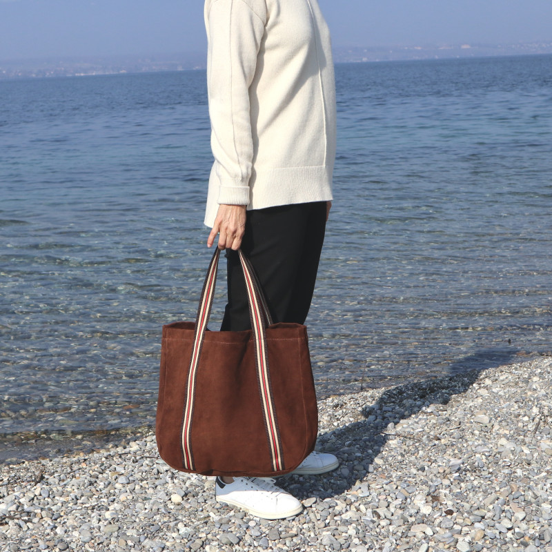Sac cabas sangle en daim chocolat