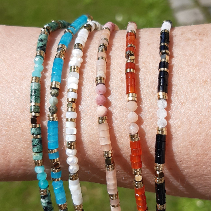 Bracelet orné de pierres naturelles, Pierre de soleil et Cornaline