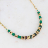 Collier tour de cou doré et Agates vertes