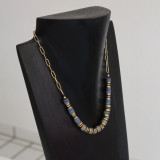 Collier tour de cou doré et pierres Labradorite