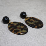 Boucles d'oreilles clip, résine, pendentif