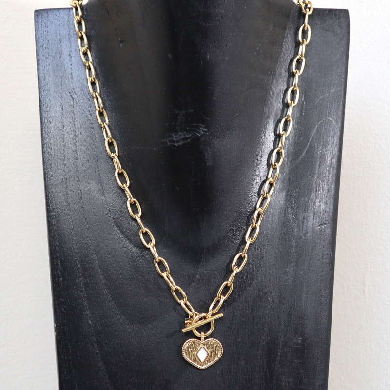 Collier pendentif coeur, pierre naturelle, nacre blanche