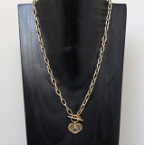 Collier pendentif coeur, pierre naturelle, turquoise africaine