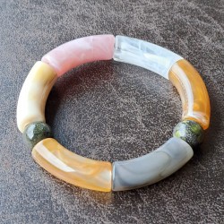 Bracelet en résine, beige, rose, vert