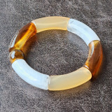 Bracelet en résine, marron, beige, blanc