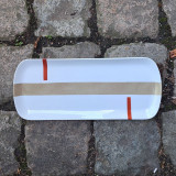 Plat à cake original et très design, rouge et beige