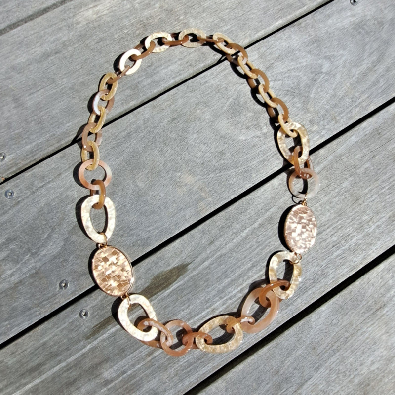 Collier grande maille, brun, noir et doré