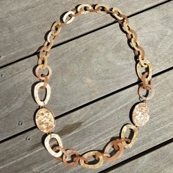 Collier grandes mailles Ecru, beige et doré