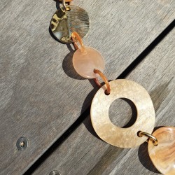 Collier grandes mailles rondes Ecru, beige et doré