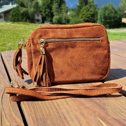 Sac bandoulière pompon en daim, caramel
