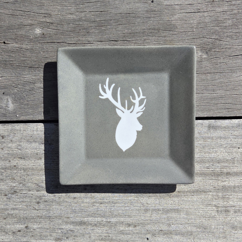 Ensemble de 2 vide-poches en porcelaine, tête de cerf