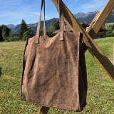 Tote bag en daim de couleur taupe