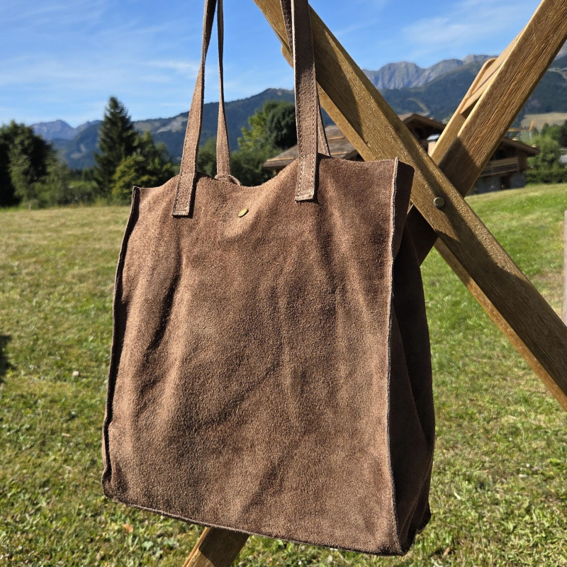Tote bag en daim de couleur taupe