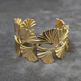 Bracelet manchette design feuilles de ginkgo