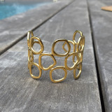 Bracelet manchette doré ajouré très élégant
