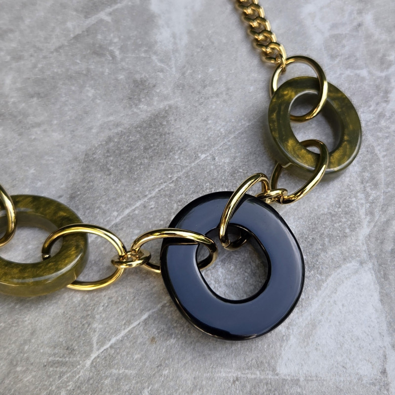 Collier anneaux olive, noir et doré