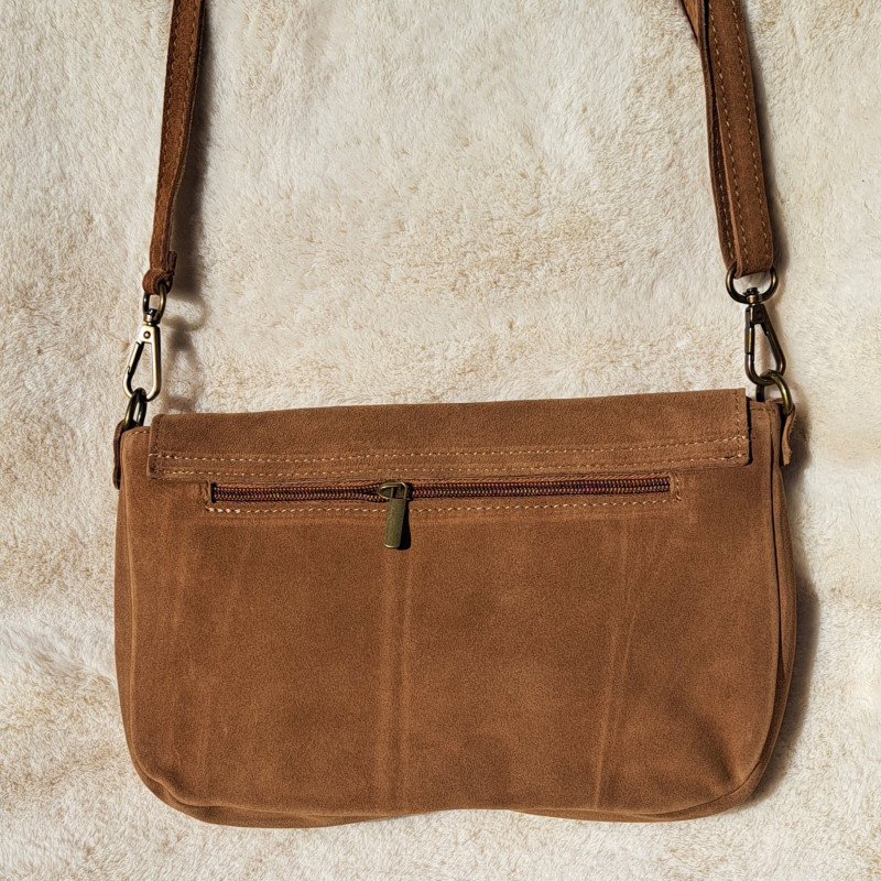 Sac bandoulière clouté en daim, taupe