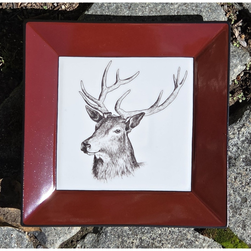 Vide-poches en porcelaine, décor cerf, rouge bordeaux et noir